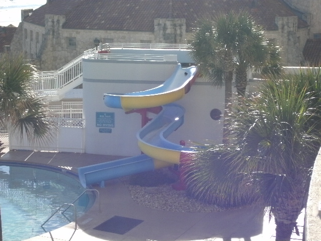 Ocean Walk  Pool - Cheerleaders Practicing for NCAA Championships