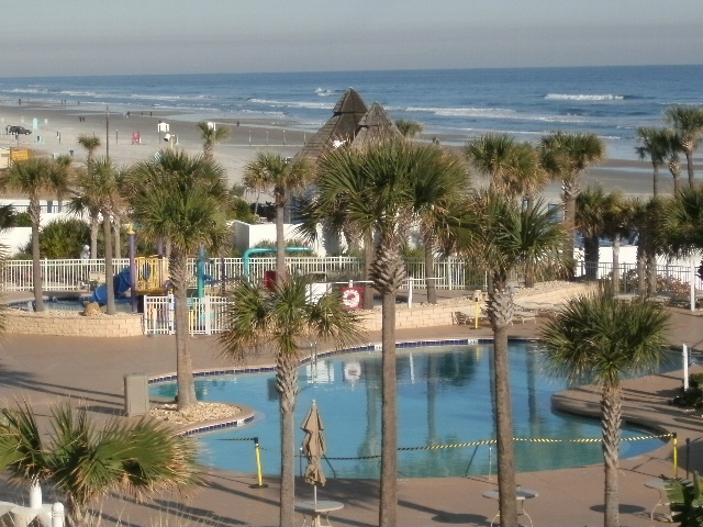 Ocean Walk River View Side