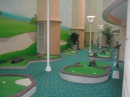 Ocean Walk Resort Beach - Putt-Putt Golf